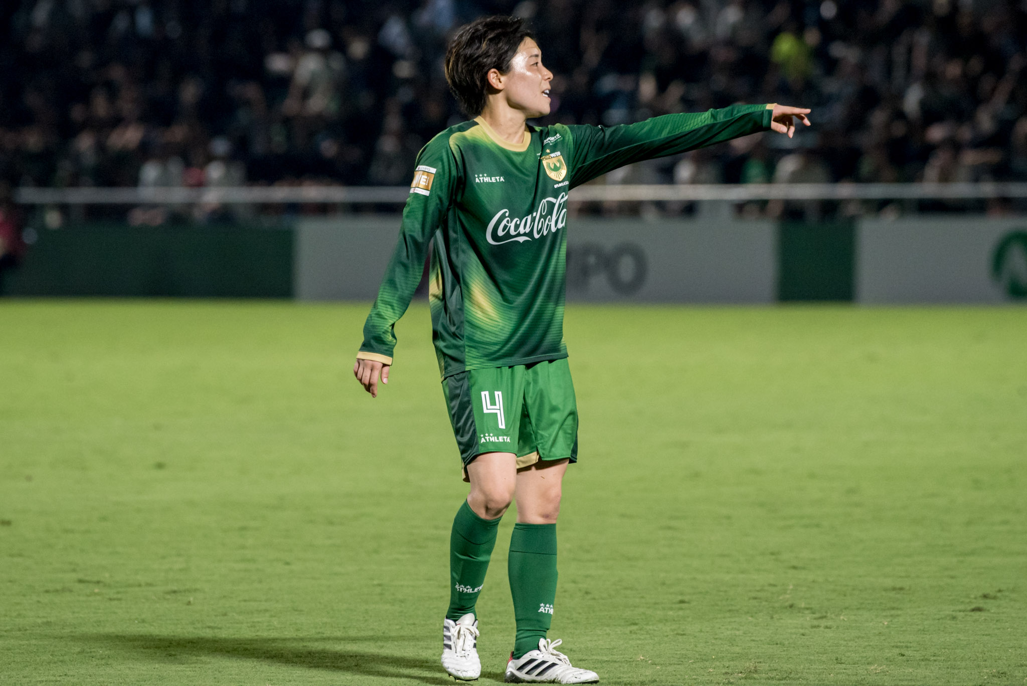 土光真代