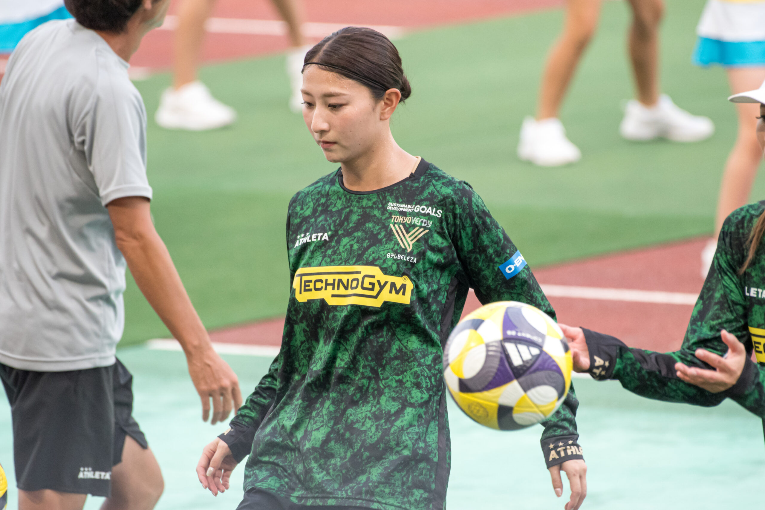 塩越 柚歩の試合写真7