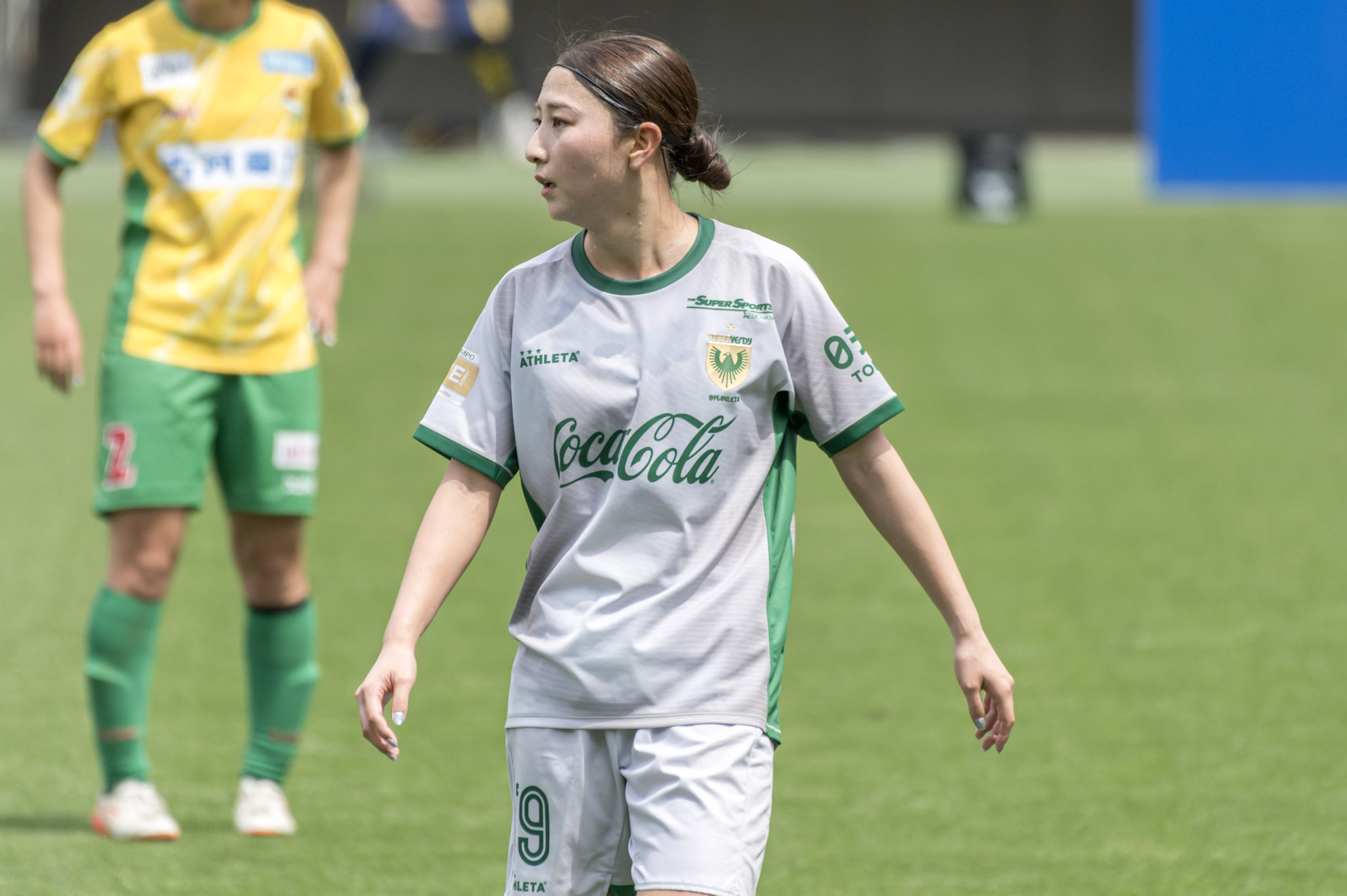 塩越柚歩選手